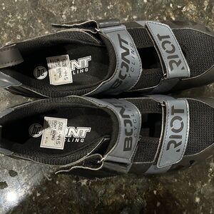 Bont Cycling Riot Cycling Shoes - Black and Gray